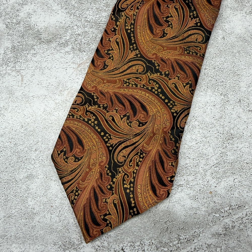 ENRO 100% Silk Tie Mens OS Gold Black Paisley China Made Pointed Necktie 60x3.5"